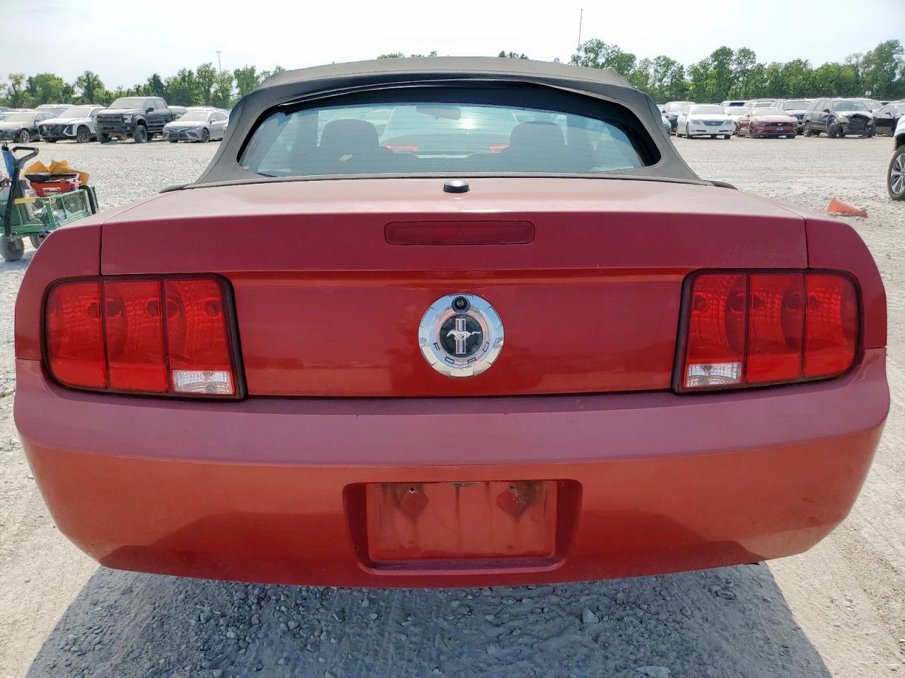 2008 Ford Mustang VIN: 1ZVHT84NX85128644 Lot: 57977125