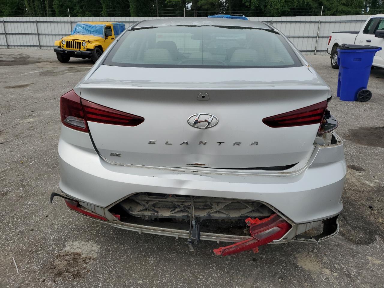 2019 Hyundai Elantra Se VIN: 5NPD74LF8KH469637 Lot: 56146025