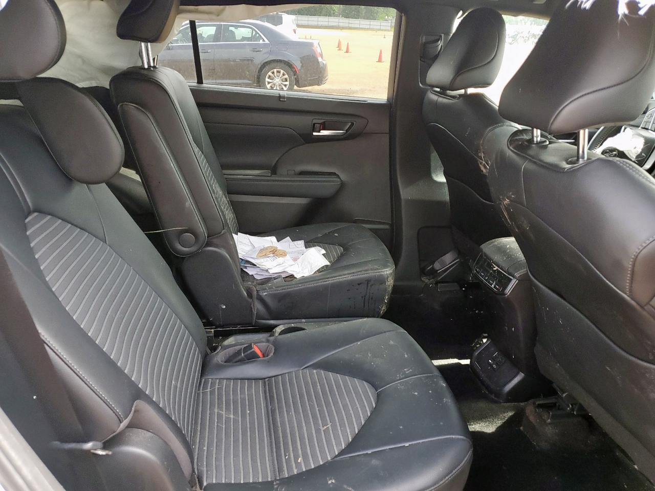 2023 Toyota Highlander L VIN: 5TDKDRAHXPS520395 Lot: 56769375