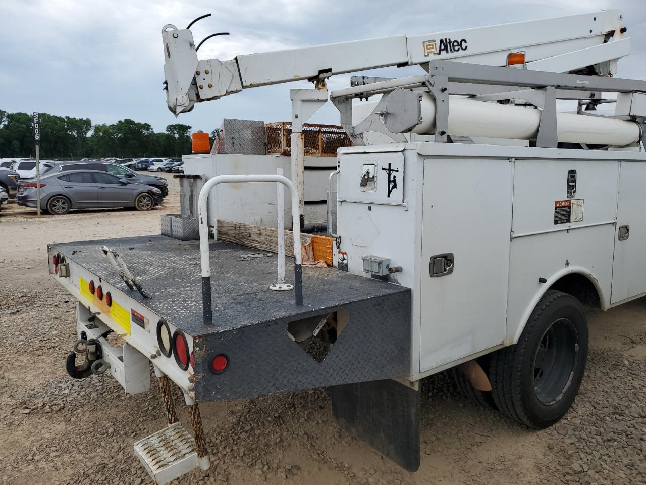 2011 Ford F450 Super Duty VIN: 1FDUF4GY1BEB26985 Lot: 47085355