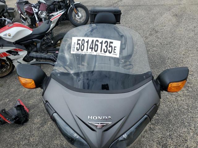 undisplay HONDA GL CYCLE 2015 Серебристый