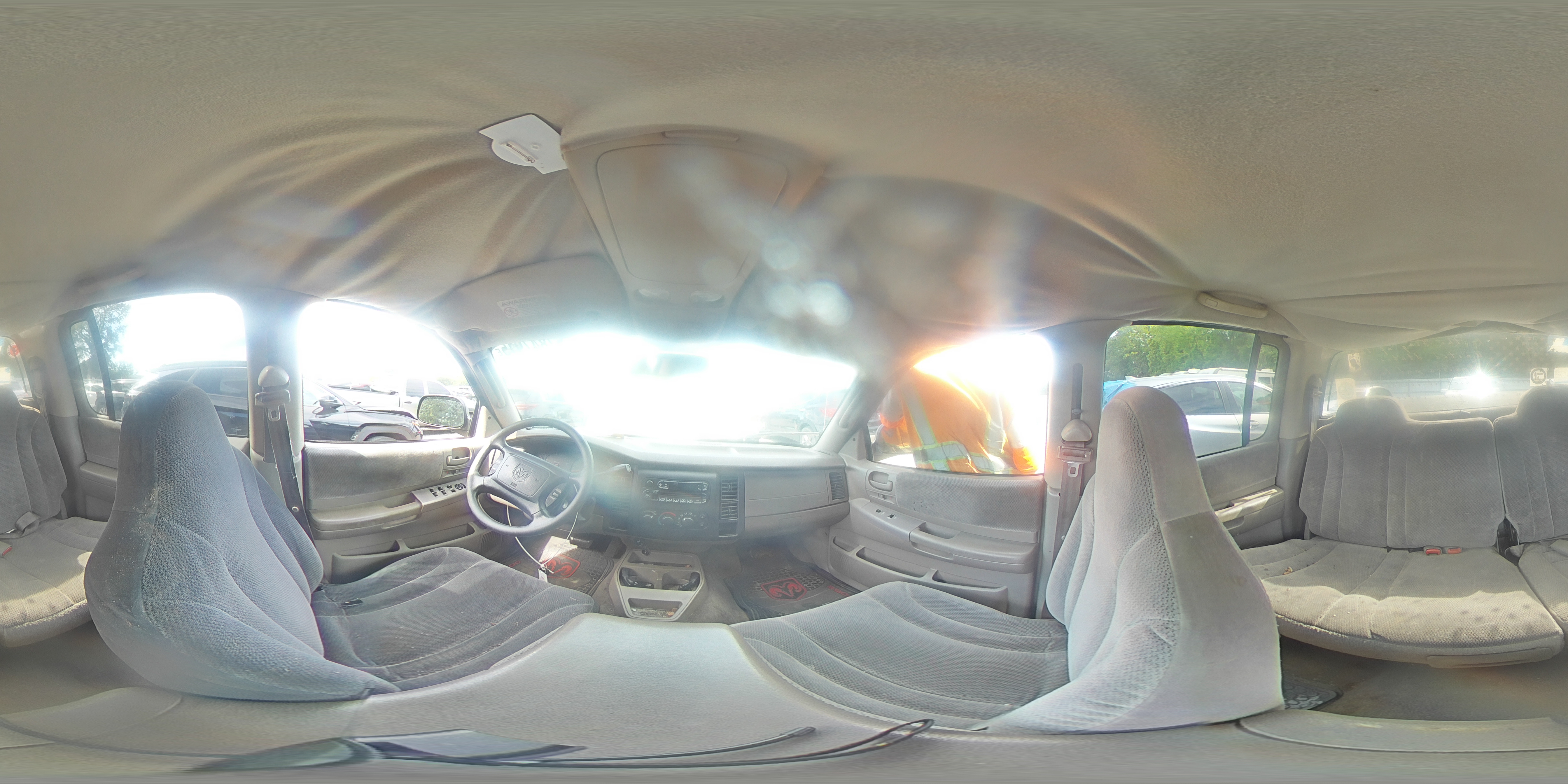 2002 Dodge Dakota Quad Sport VIN: 1B7HL38X02S720595 Lot: 57847915