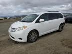 2015 Toyota Sienna Le de vânzare în American Canyon, CA - Rear End