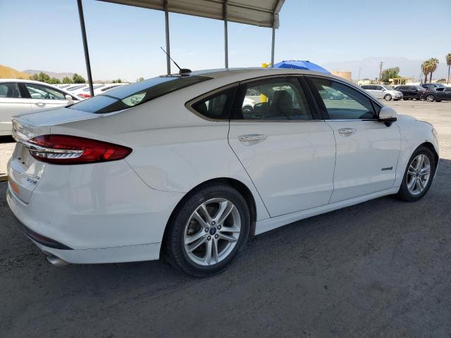  FORD FUSION 2018 Белый