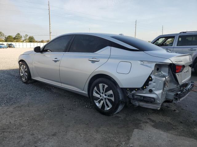  NISSAN ALTIMA 2020 Серебристый