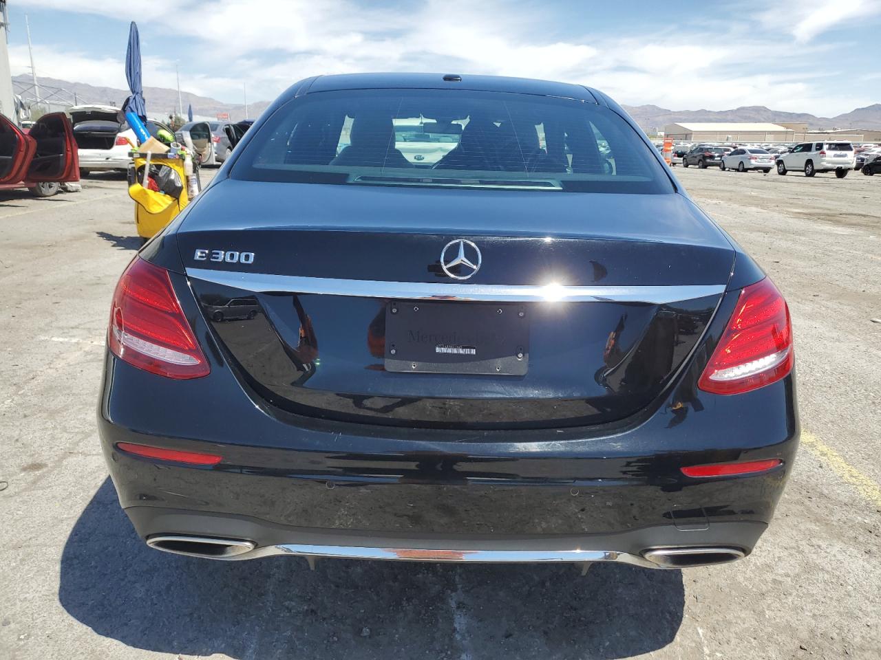 2017 Mercedes-Benz E 300 VIN: WDDZF4JB4HA013603 Lot: 56344795
