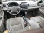 2004 Toyota Camry Le   იყიდება Woodburn-ში, OR - Side