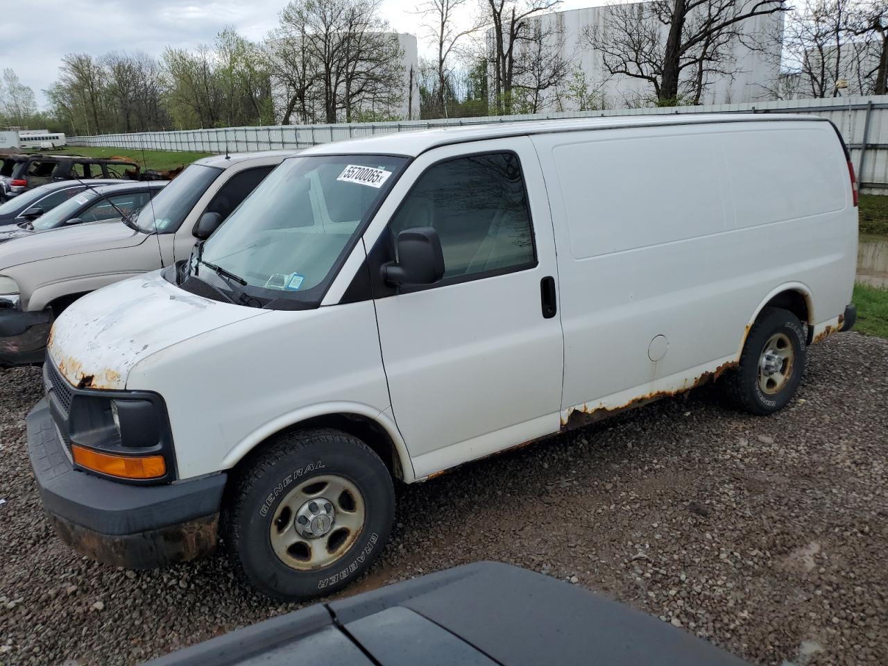 2008 Chevrolet Express G1500 للبيع في Central Square، NY - Minor Dent/Scratches