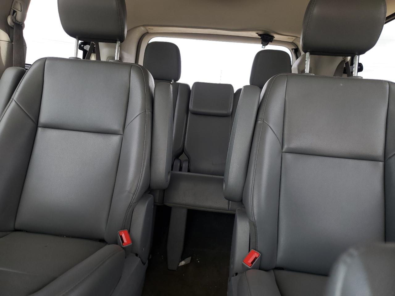 2014 Volkswagen Routan Se VIN: 2C4RVABG0ER135176 Lot: 55232985