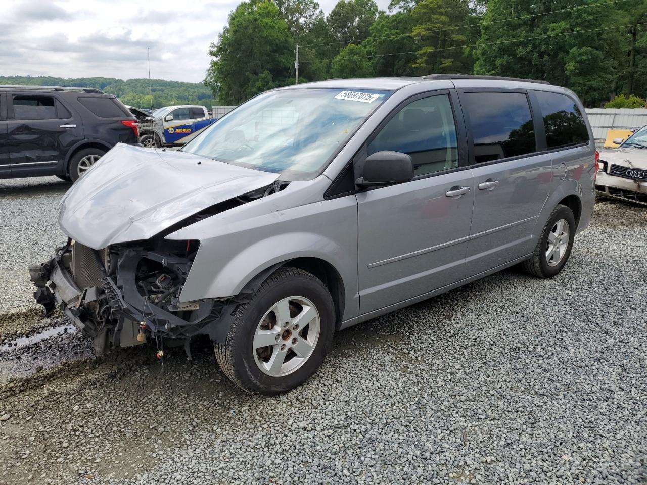 Concord, NC에서 판매 중인 2013 Dodge Grand Caravan Sxt - Front End