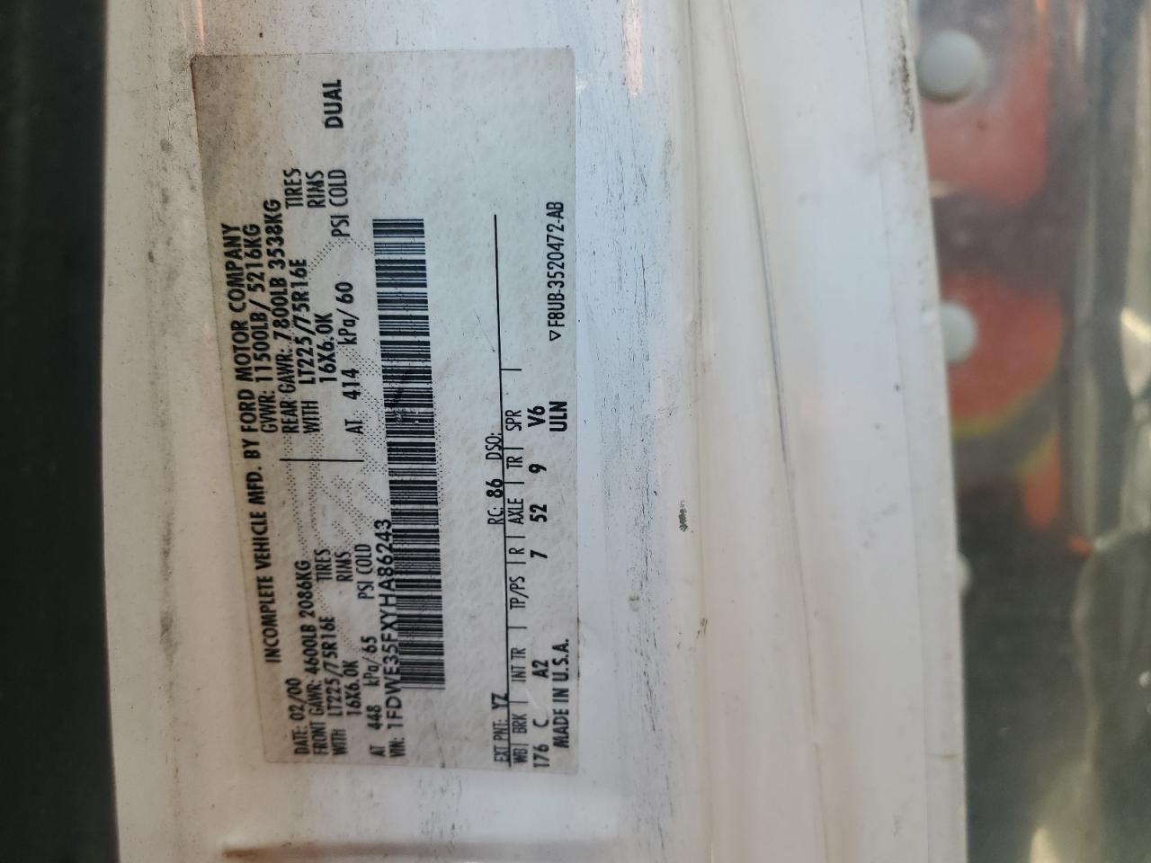 2000 Ford Econoline E350 Super Duty Cutaway Van VIN: 1FDWE35FXYHA86243 Lot: 55324465