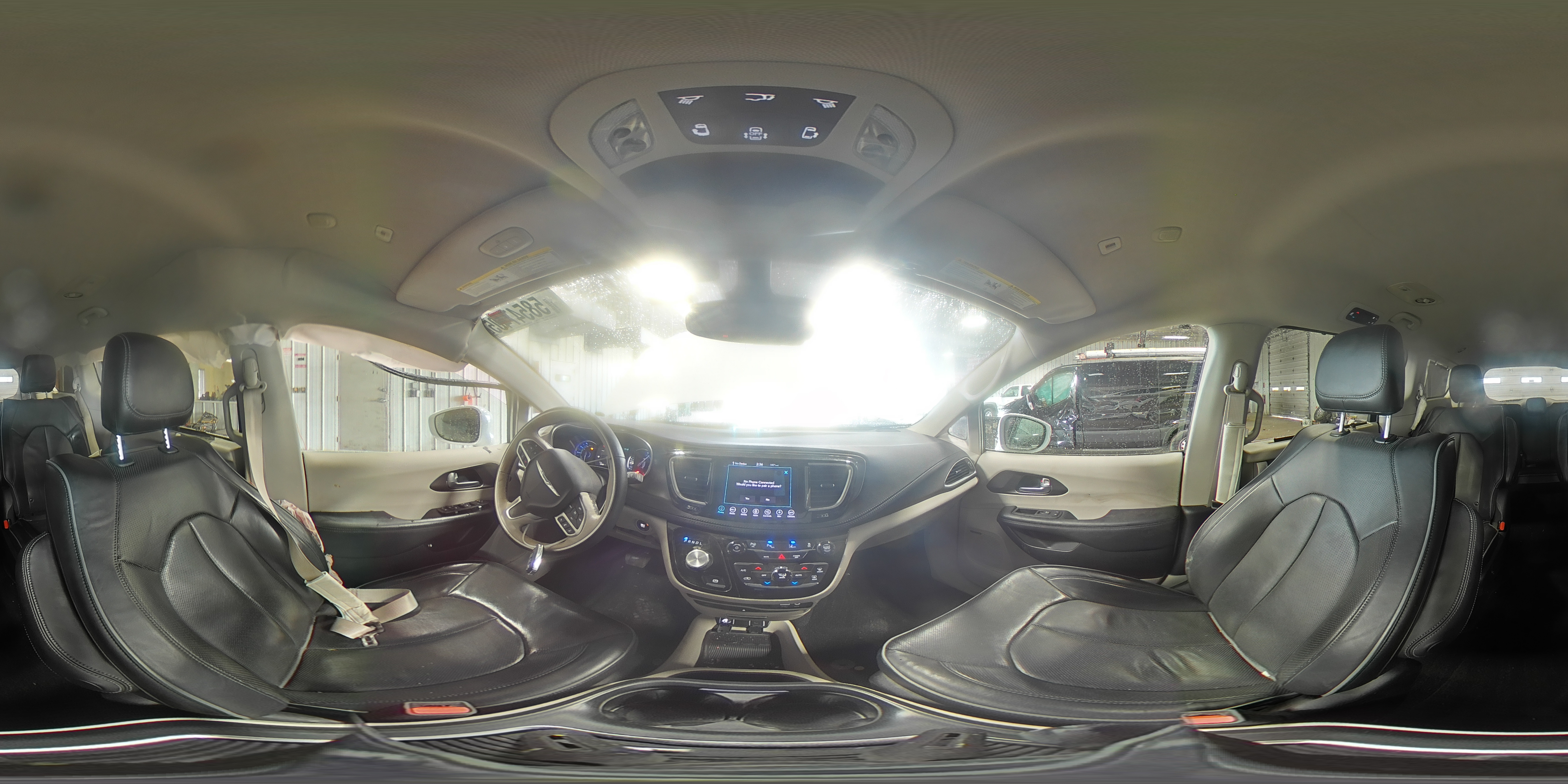 2018 Chrysler Pacifica Hybrid Limited VIN: 2C4RC1N77JR167375 Lot: 58547405