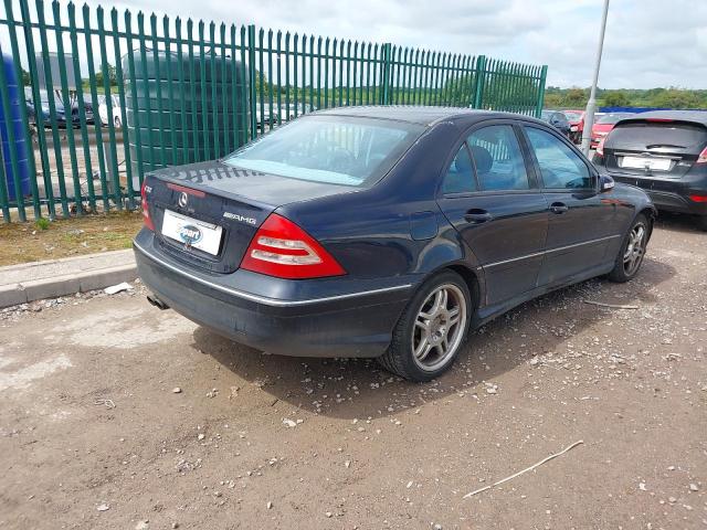 2002 MERCEDES BENZ C32 AMG