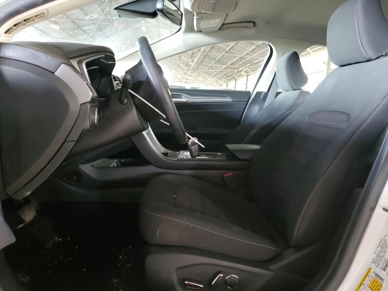 2020 Ford Fusion Se VIN: 3FA6P0LU5LR119080 Lot: 58943075