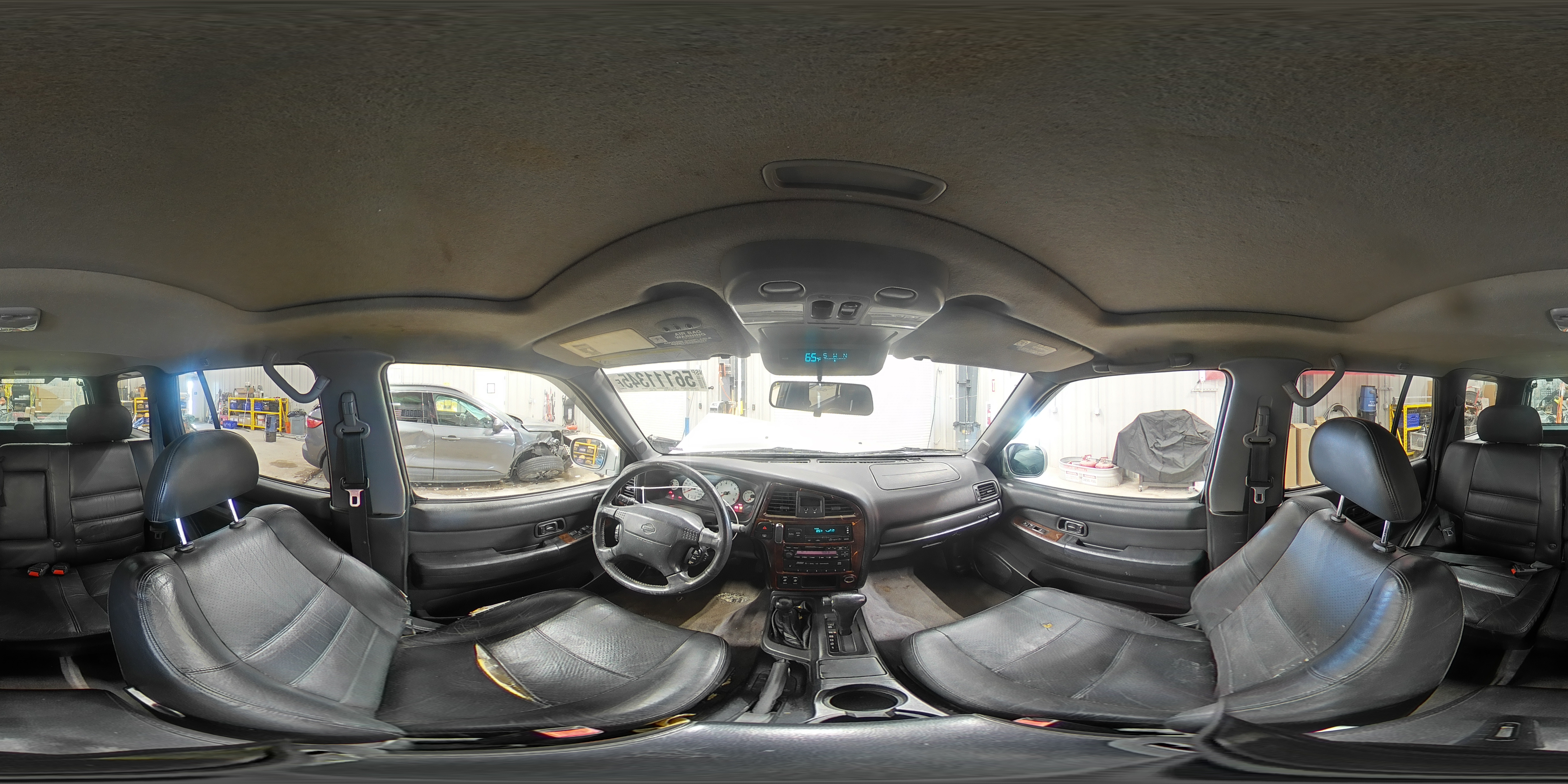 2001 Nissan Pathfinder Le VIN: JN8DR07Y11W530550 Lot: 56111345