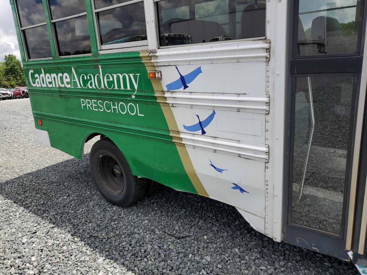 2000 Chevrolet Express G3500 VIN: 1GBHG31R4Y1230468 Lot: 57080685