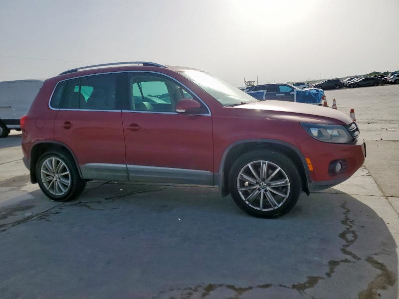  VOLKSWAGEN TIGUAN 2016 Burgundy