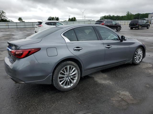  INFINITI Q50 2021 Srebrny