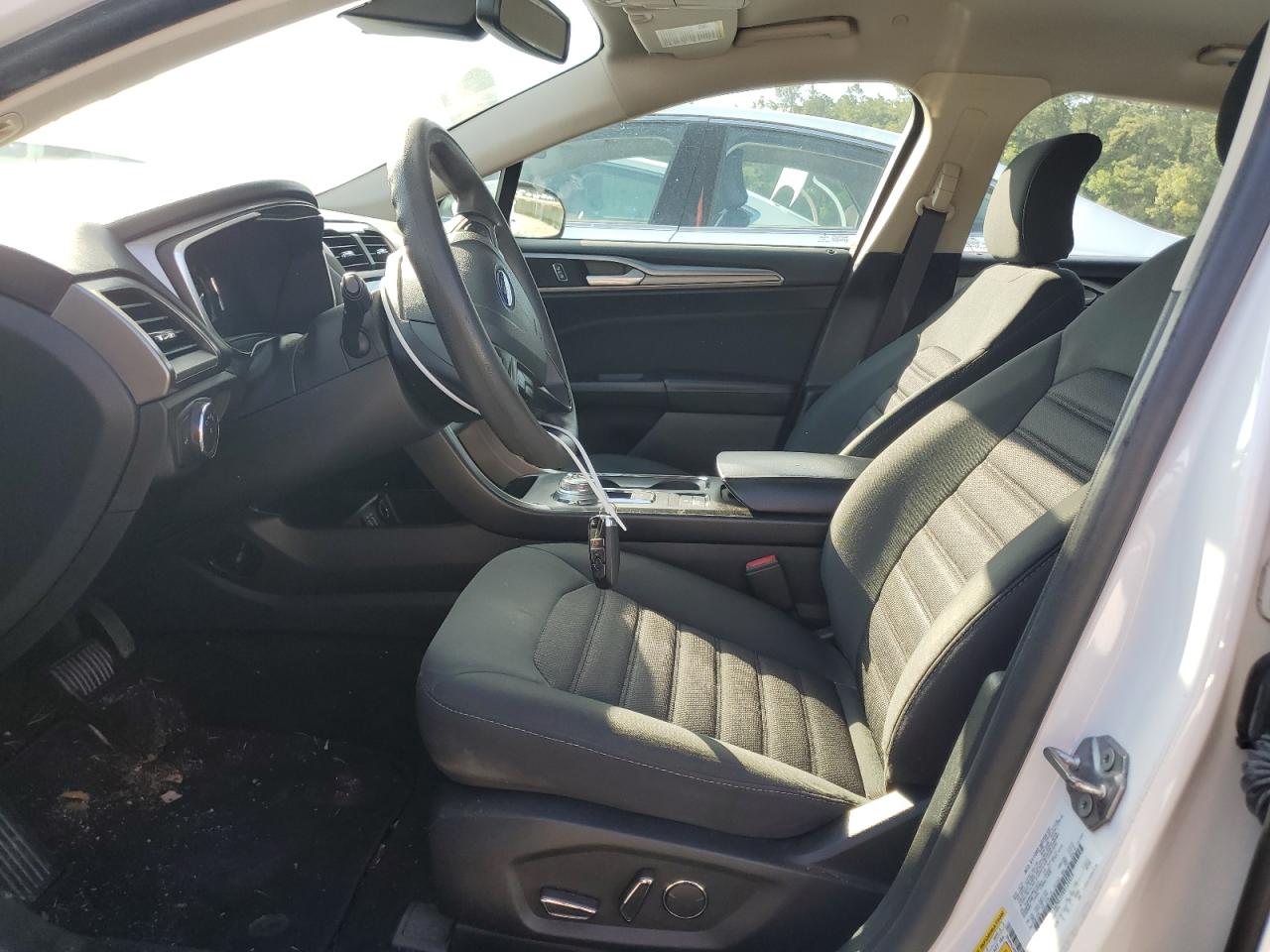 2019 Ford Fusion Se VIN: 3FA6P0LUXKR124919 Lot: 54022955