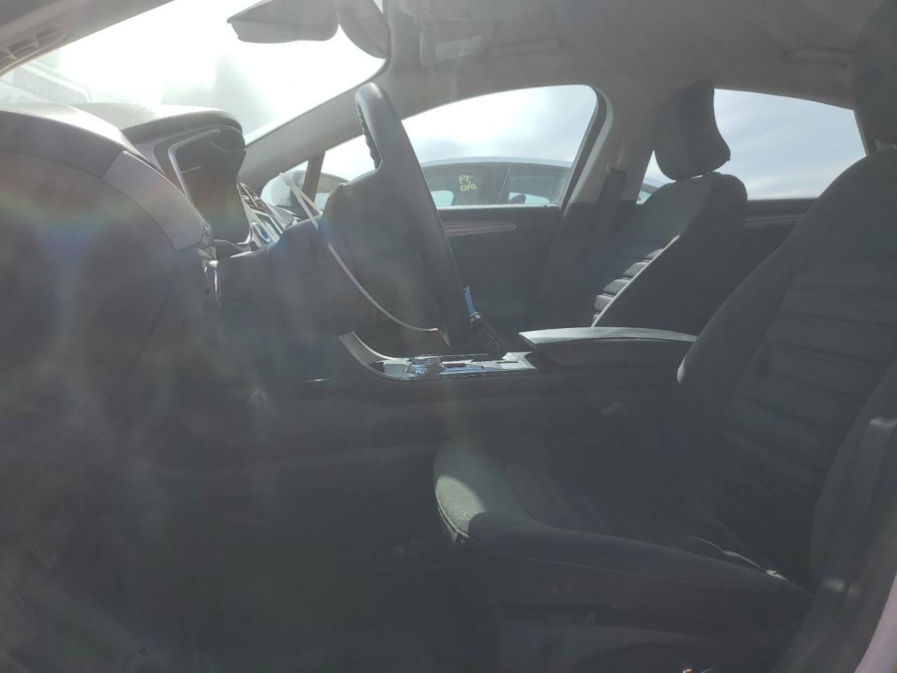 2019 Ford Fusion Se VIN: 3FA6P0LU0KR124864 Lot: 54037385