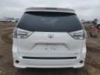 2015 Toyota Sienna Sport იყიდება Elgin-ში, IL - Front End