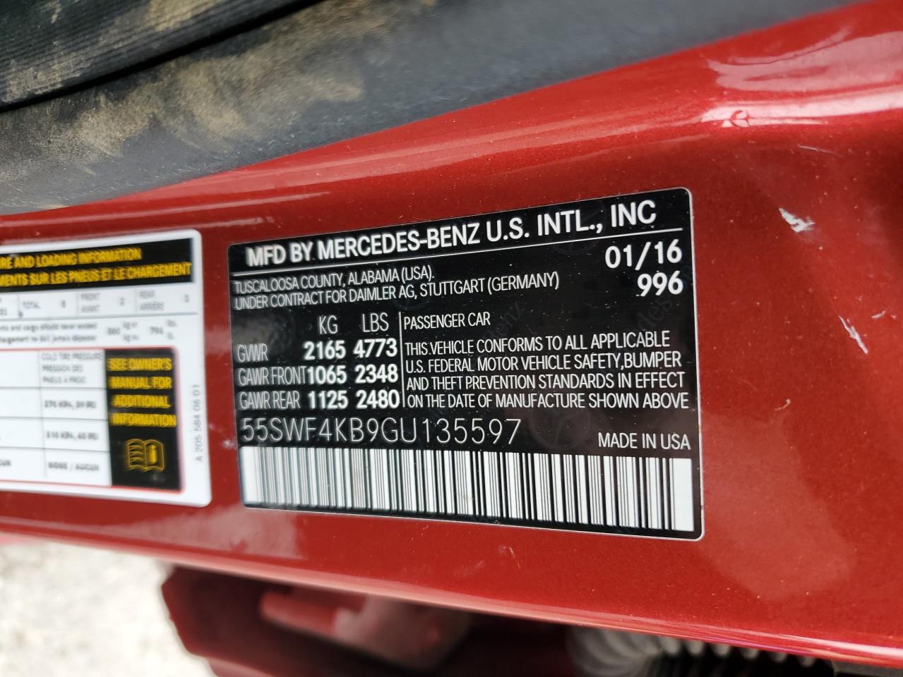 2016 Mercedes-Benz C 300 4Matic VIN: 55SWF4KB9GU135597 Lot: 58027375