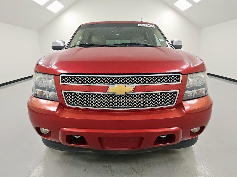  CHEVROLET SUBURBAN 2013 Burgundy