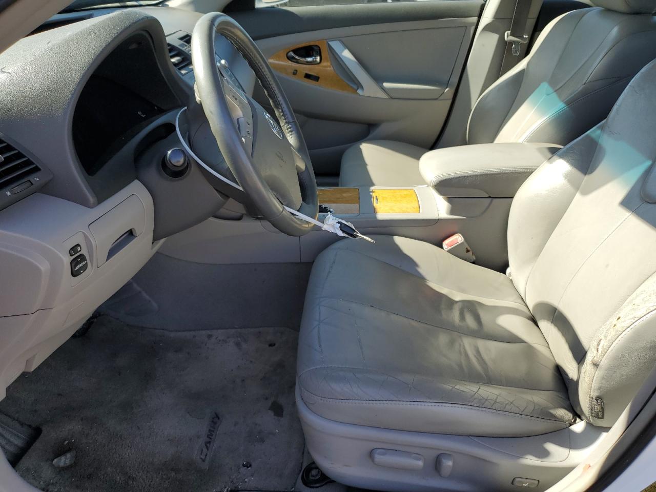 2007 Toyota Camry Le VIN: 4T1BK46K17U504252 Lot: 57905105