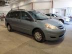 2006 Toyota Sienna Ce na sprzedaż w Milwaukee, WI - Side