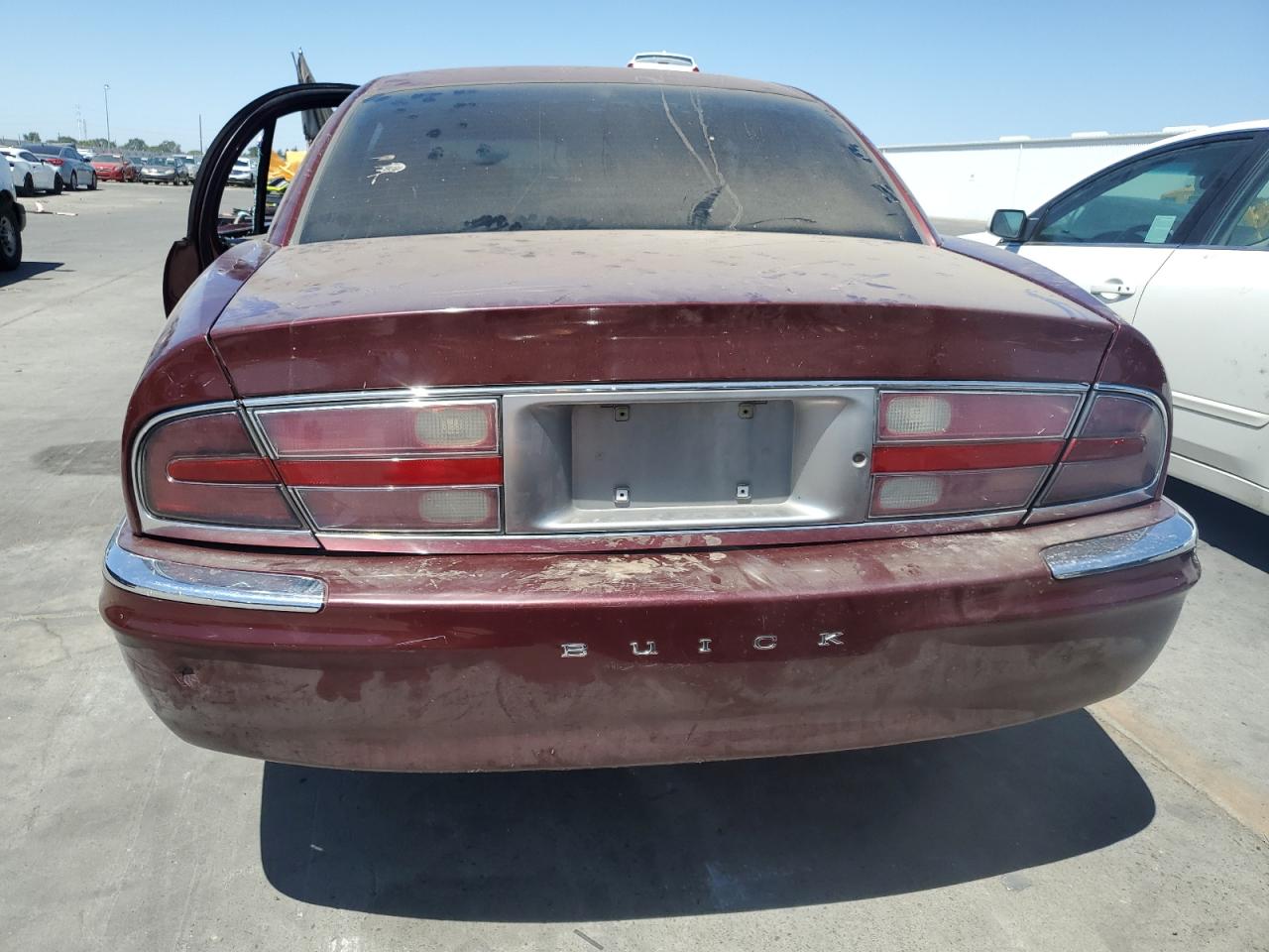 1998 Buick Park Avenue VIN: 1G4CW52K8W4654264 Lot: 57854175