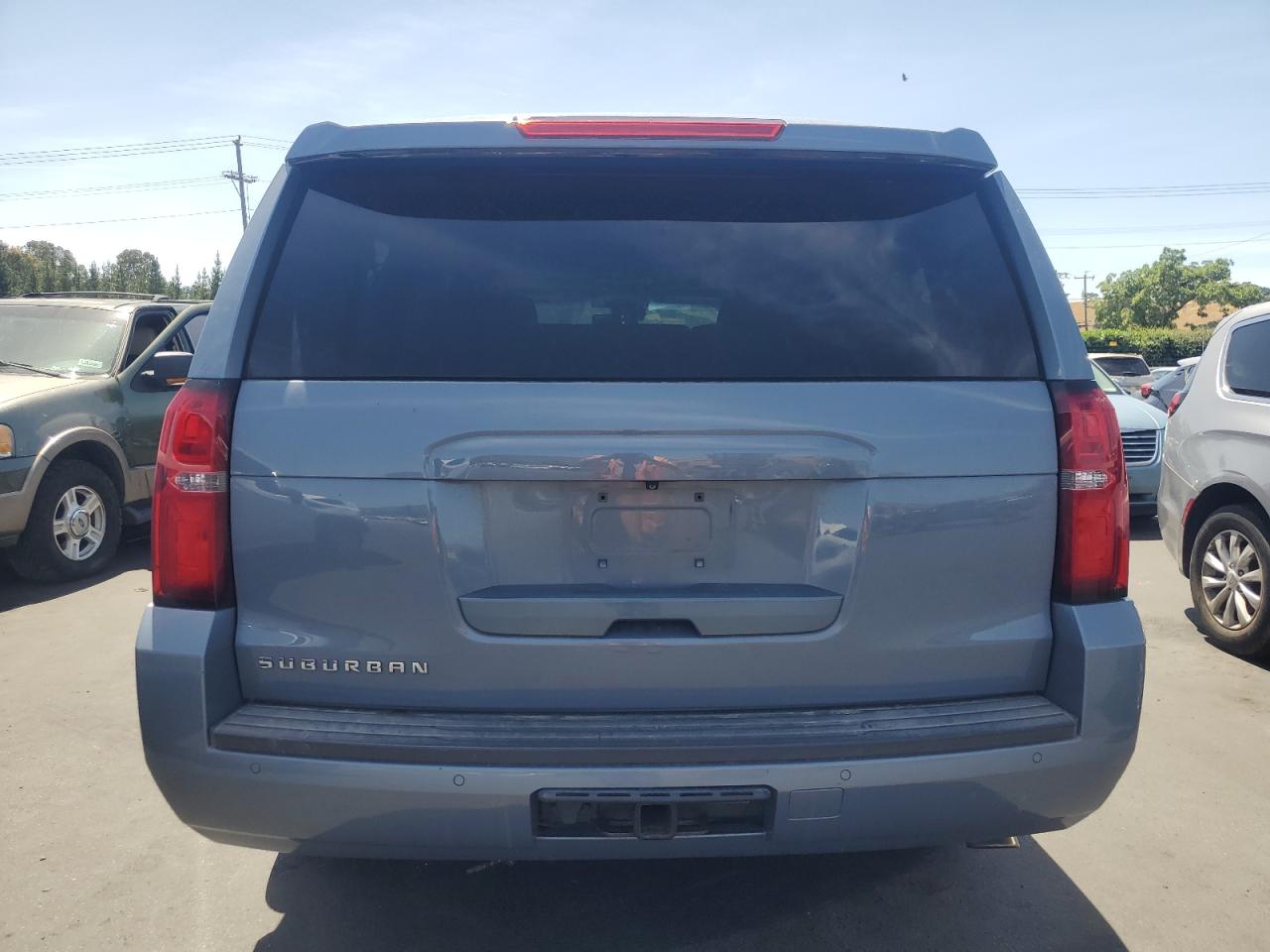 2015 Chevrolet Suburban K1500 Lt VIN: 1GNSKJKC8FR691113 Lot: 57121675