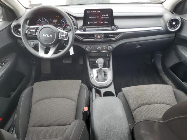  KIA FORTE 2022 Czerwony