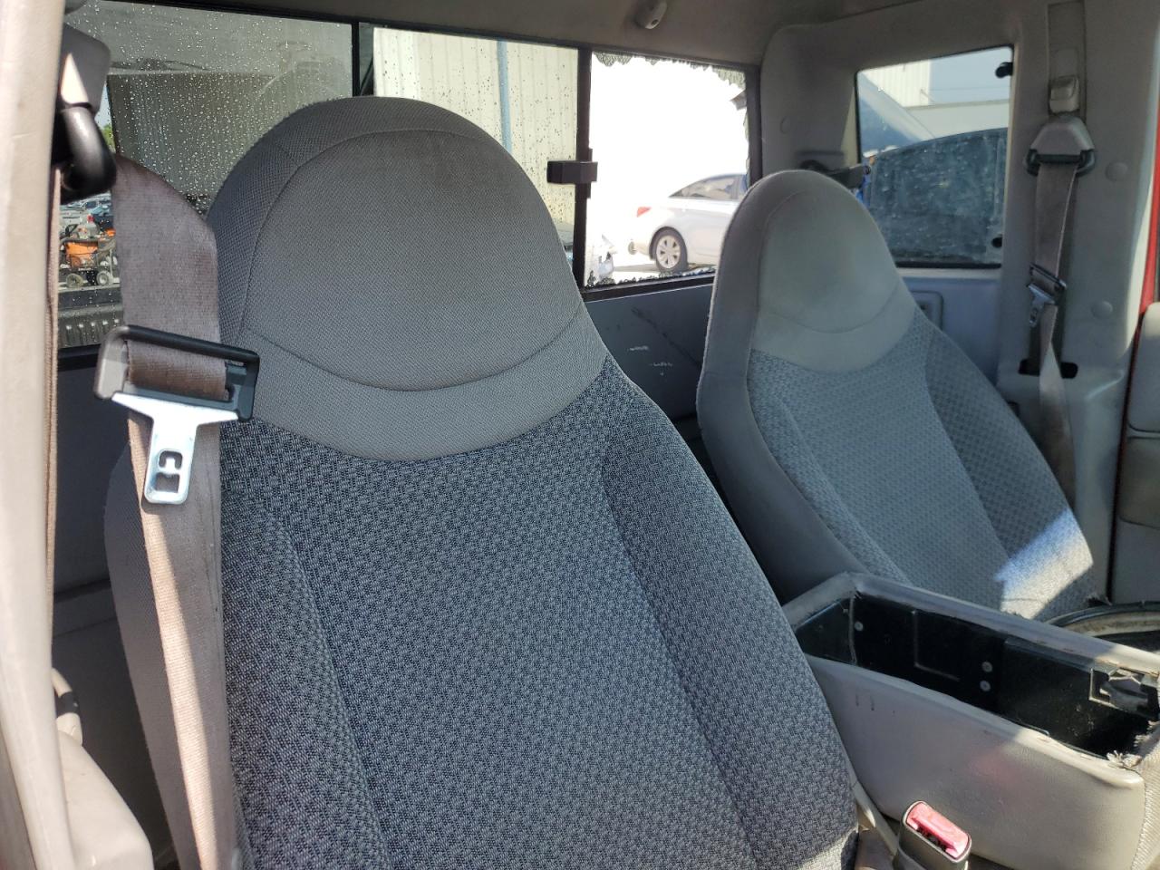 1999 Ford Ranger Super Cab VIN: 1FTYR14X8XTB04587 Lot: 57884925