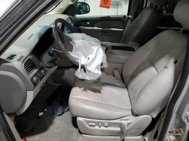  CHEVROLET TAHOE 2013 Сріблястий