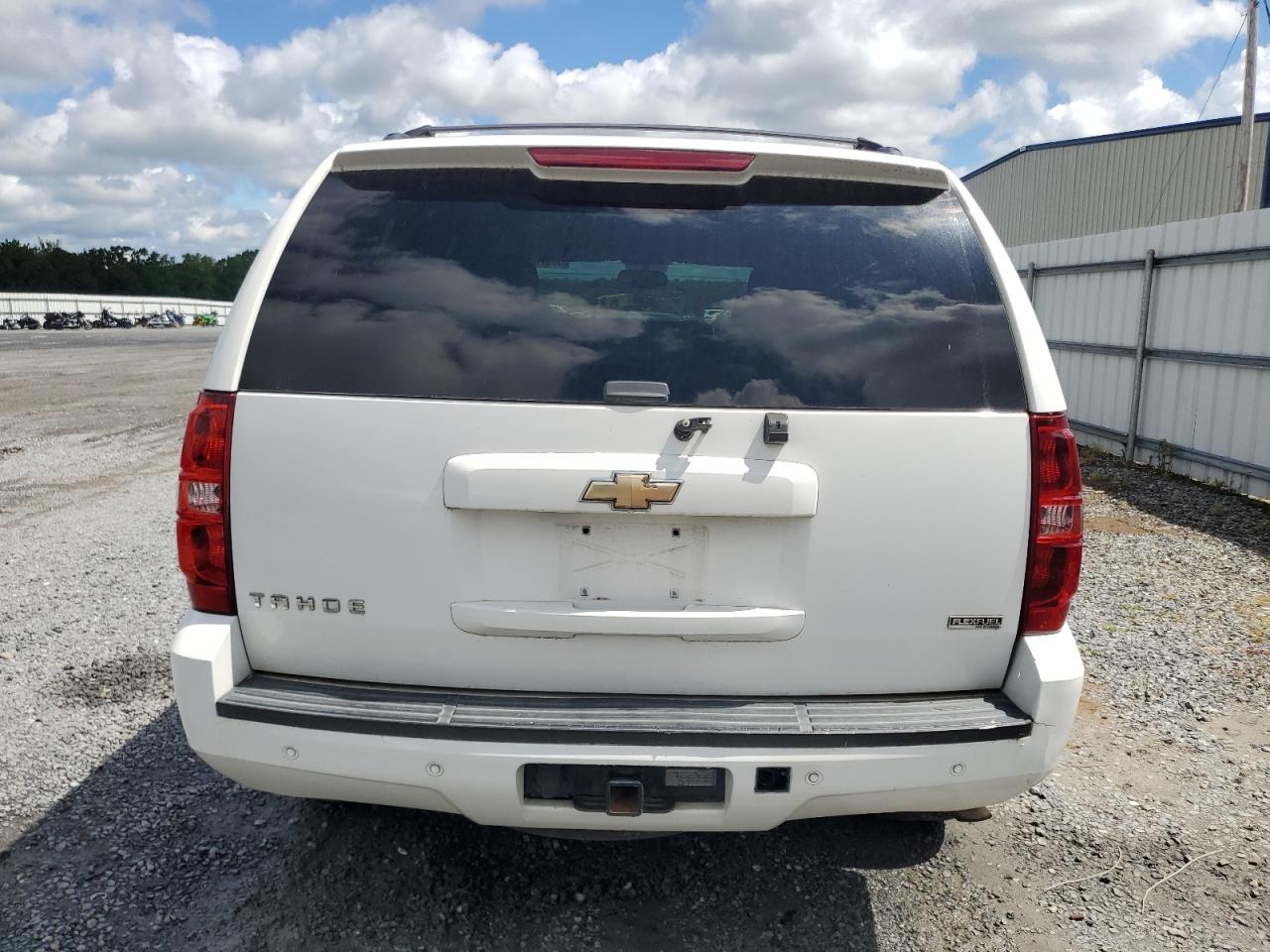 2011 Chevrolet Tahoe C1500 Lt VIN: 1GNSCBE06BR238235 Lot: 56978795