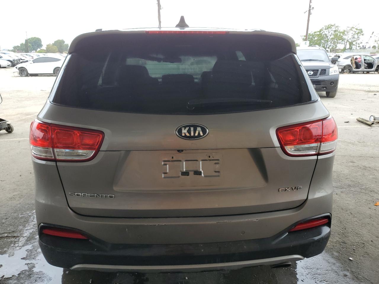 2016 Kia Sorento Ex VIN: 5XYPH4A50GG158576 Lot: 56682045