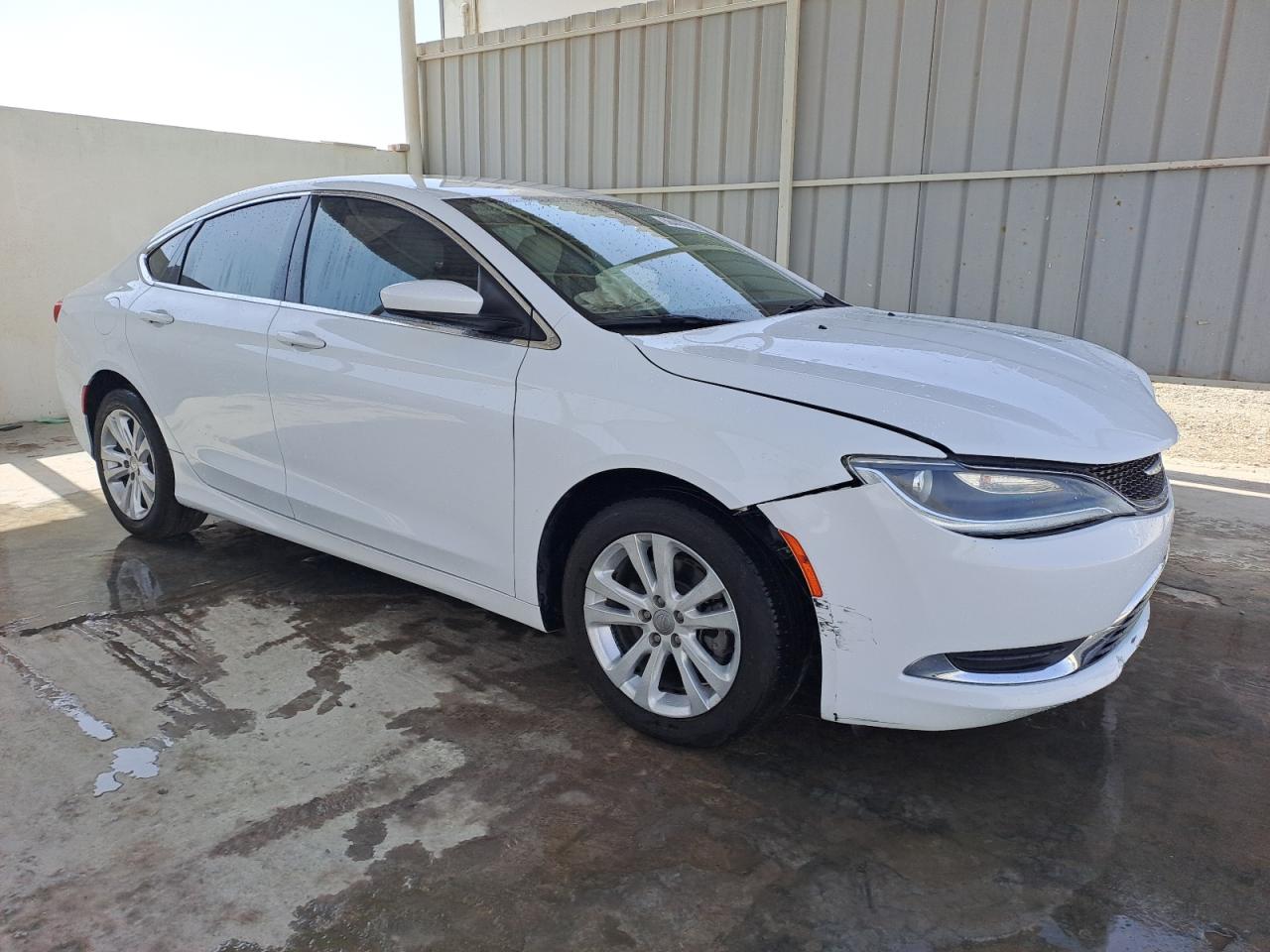 1C3CCCAB6GN177949 - 2016 Chrysler 200 - #undefined