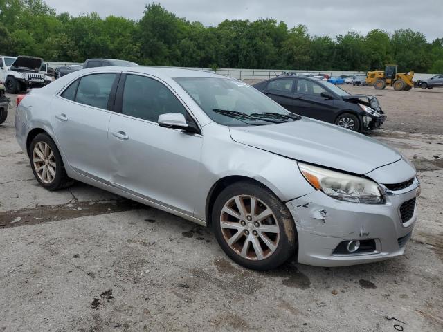 Sedans CHEVROLET MALIBU 2014 Srebrny