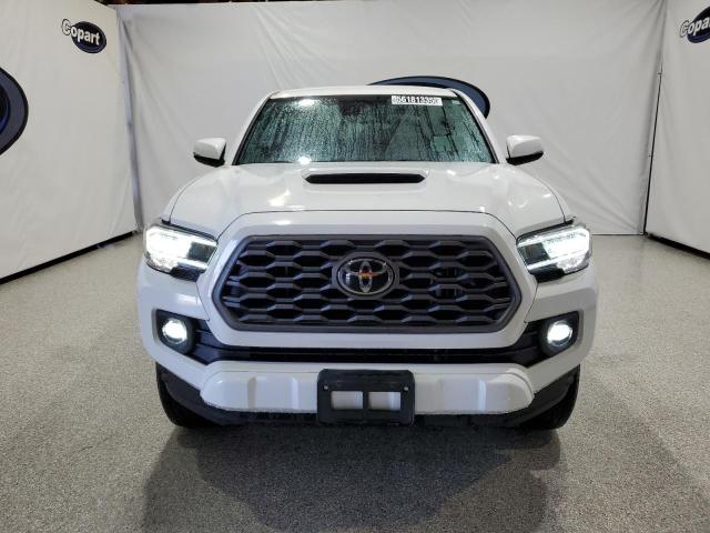  TOYOTA TACOMA 2022 White