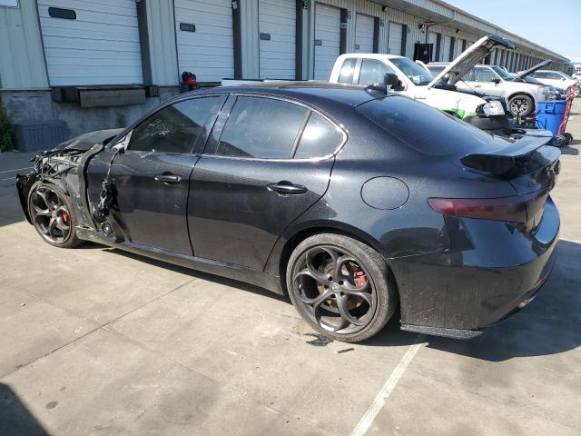  ALFA ROMEO GIULIA 2017 Чорний