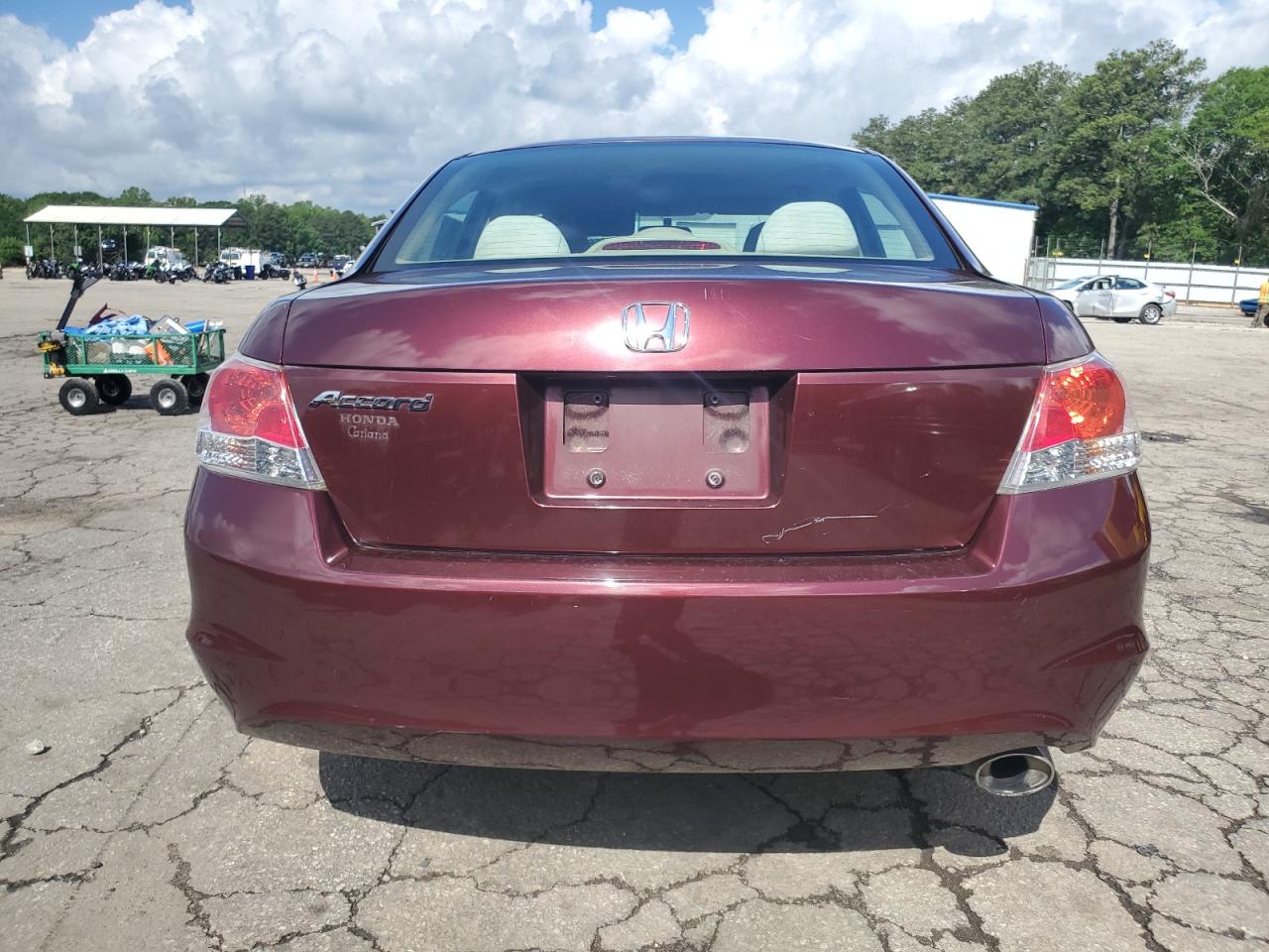 2010 Honda Accord Lxp VIN: 1HGCP2F47AA112984 Lot: 56664825