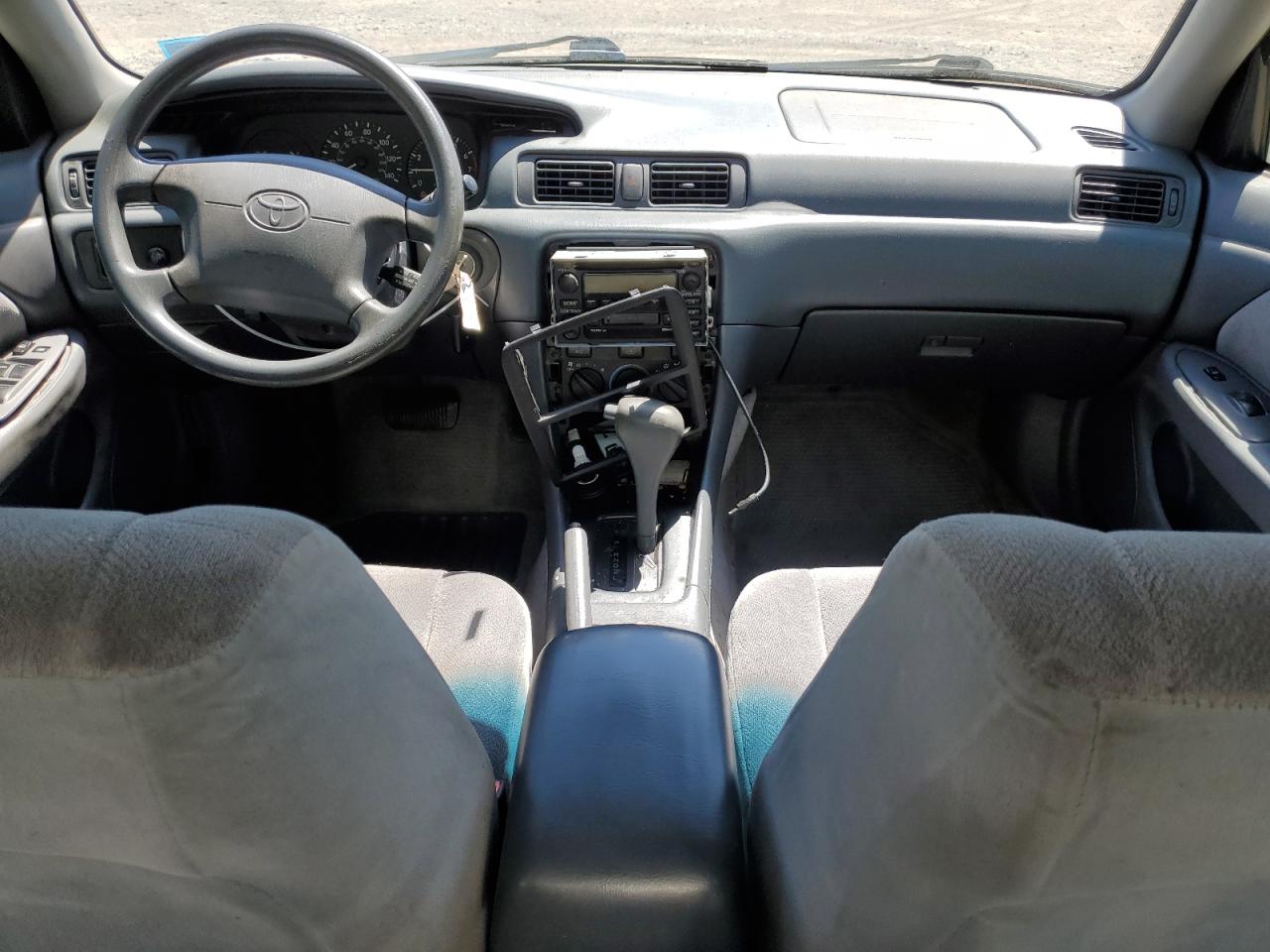 2000 Toyota Camry Ce VIN: 4T1BG22KXYU657936 Lot: 57280385