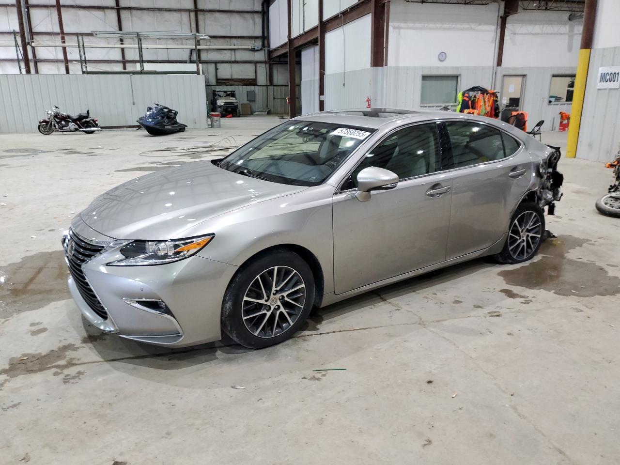 2017 Lexus Es 350 zu verkaufen in Lawrenceburg, KY - Rear End