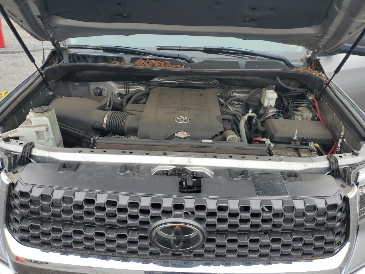 2018 Toyota Tundra Double Cab Sr VIN: 5TFUY5F12JX725096 Lot: 57056225