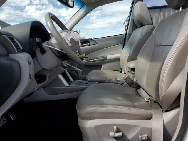  SUBARU FORESTER 2013 Biały