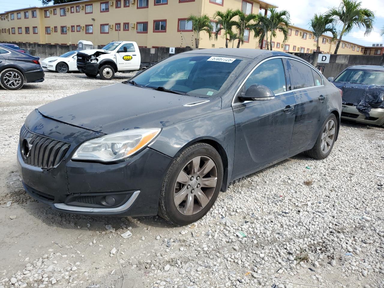 2015 Buick Regal for Sale in Opa Locka, FL - Minor Dent/Scratches