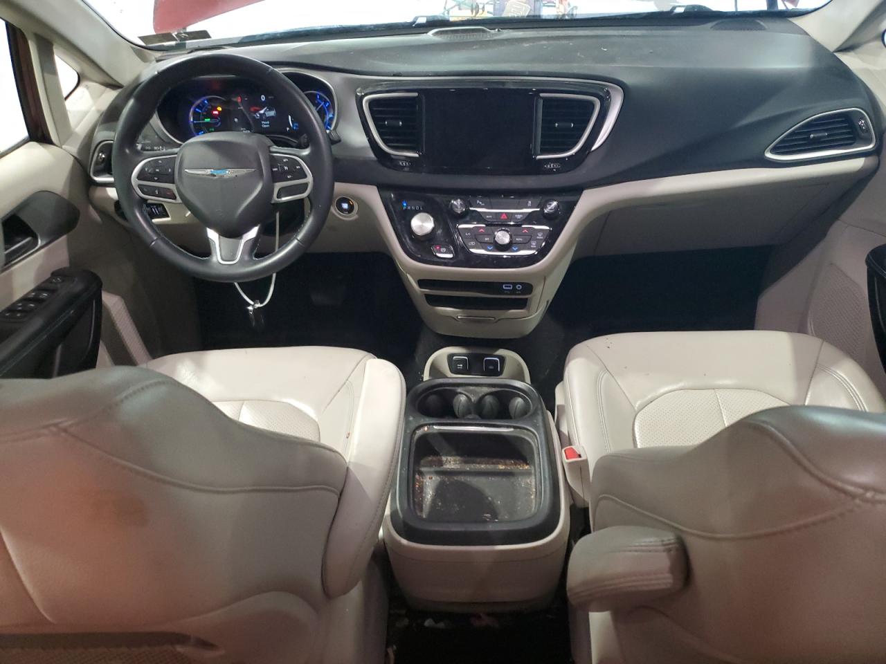 2018 Chrysler Pacifica Hybrid Touring L VIN: 2C4RC1L72JR178495 Lot: 56636175