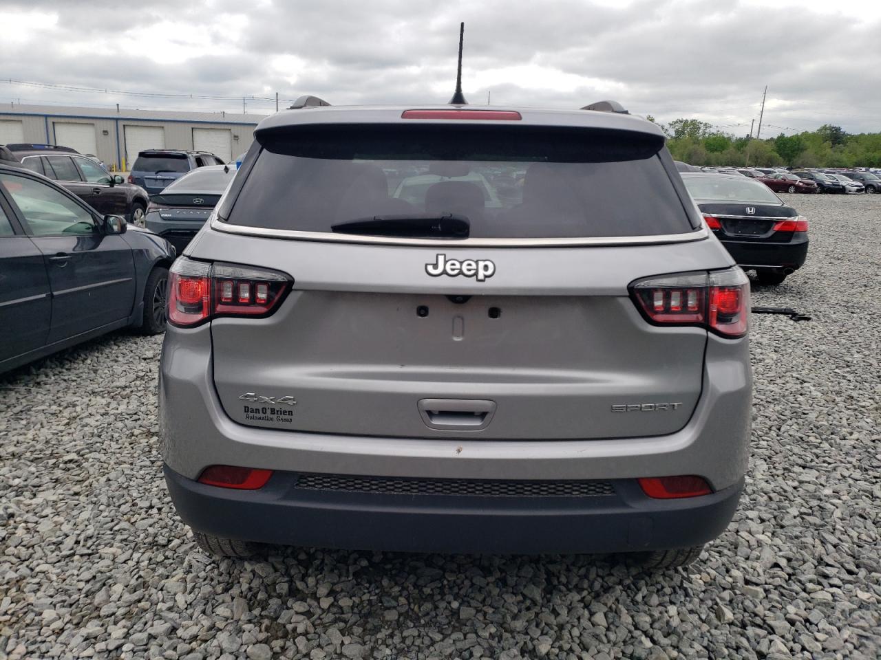 2020 Jeep Compass Sport VIN: 3C4NJDAB7LT165576 Lot: 57212025