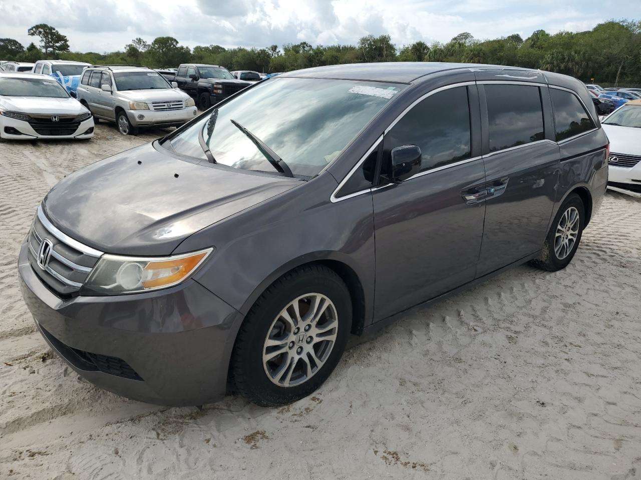 2013 Honda Odyssey - Image 1