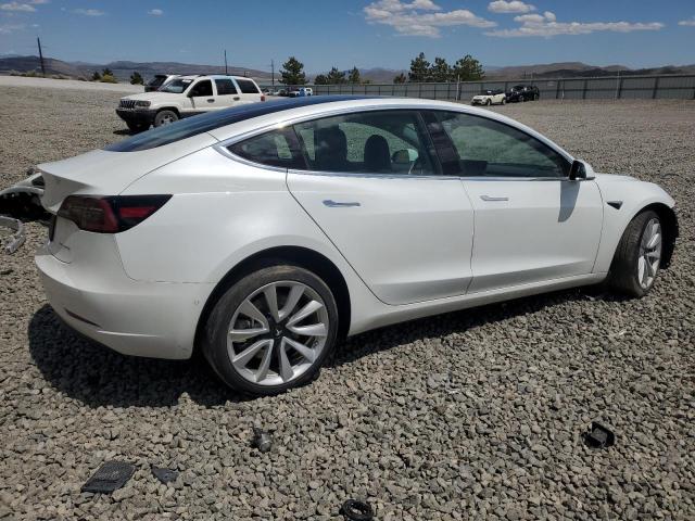  TESLA MODEL 3 2020 Белы